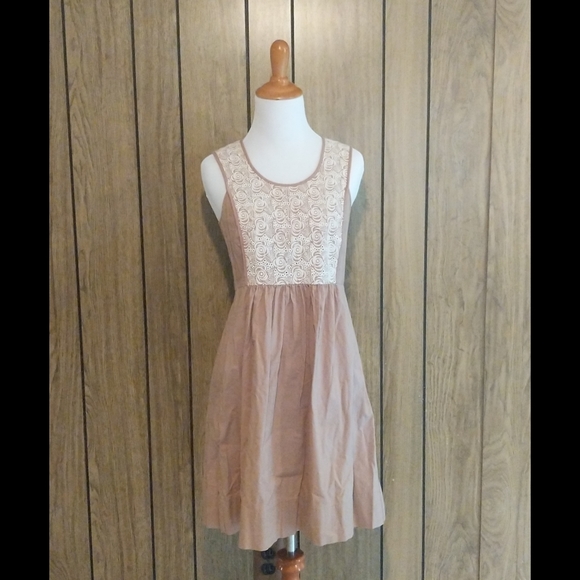 Anthropologie Dresses & Skirts - ANHROPOLOGIE Lil Rose Eyelet Dress 6